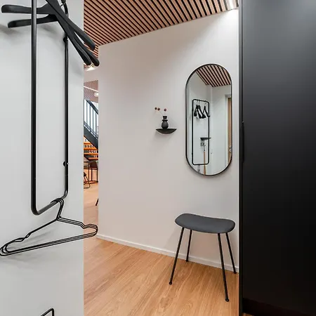 Διαμέρισμα Stylish Loft Next To Center & Pyhaejaervi